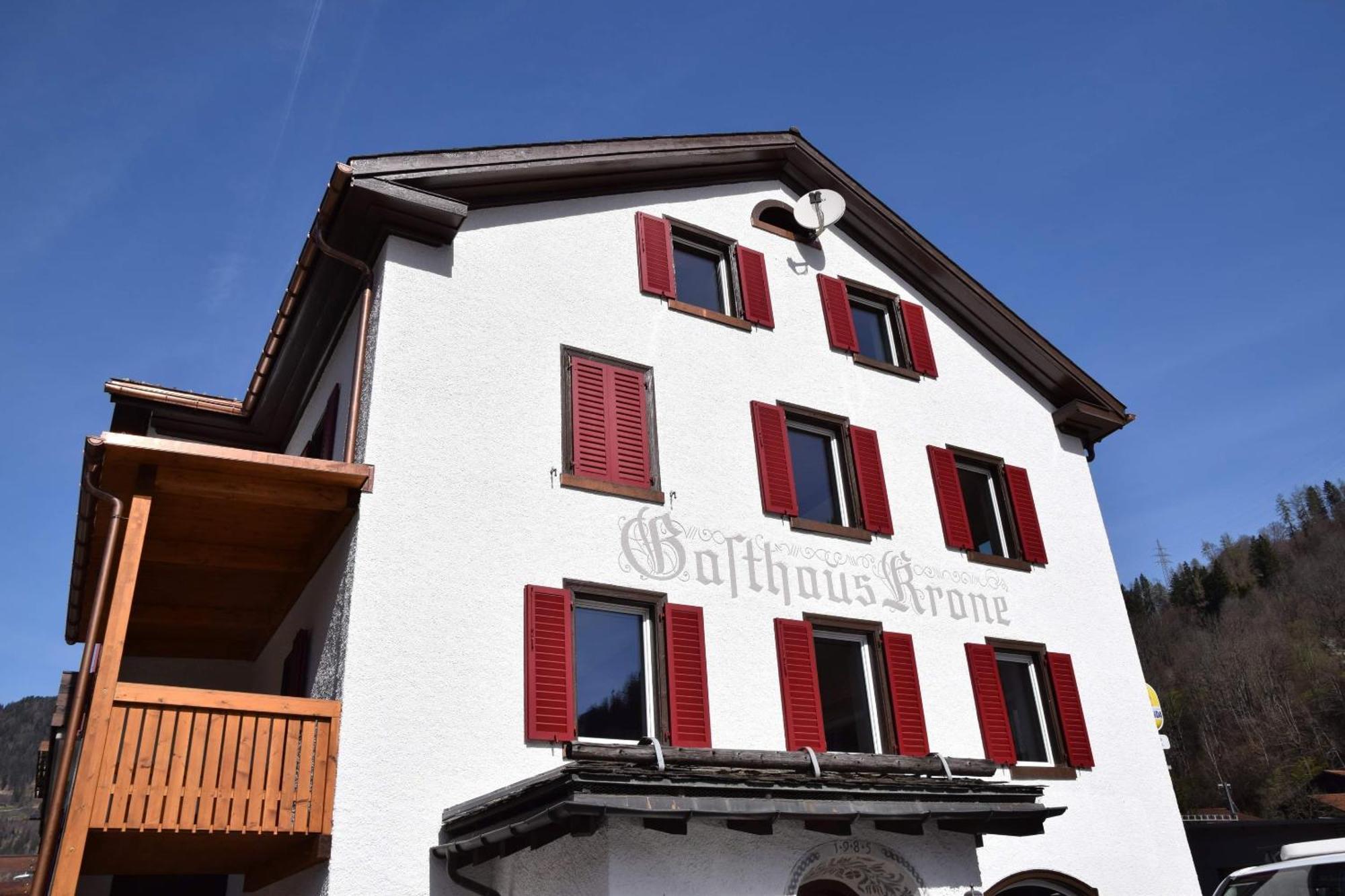 Chrona Bed & Breakfast Jenaz Exterior foto